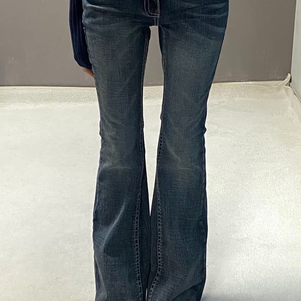 비츠앤밥스 betty lowrise bootscut pants