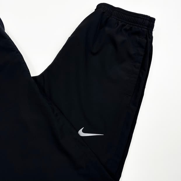 나이키 스우시 드라이 핏 블랙 우븐팬츠 (M)