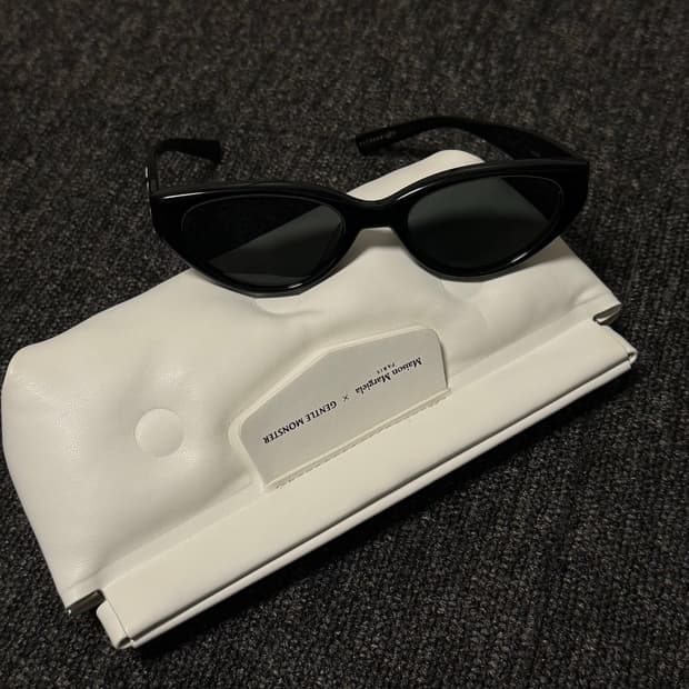 젠틀 몬스터 x 메종 마르지엘라 MM108 블랙 블랙