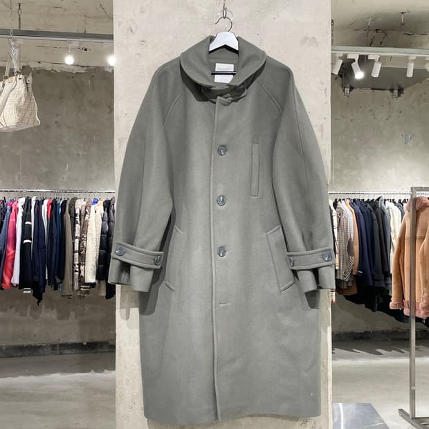 언더마이카 21F/W 마제인 멀티 버튼 오버사이즈 울 코트