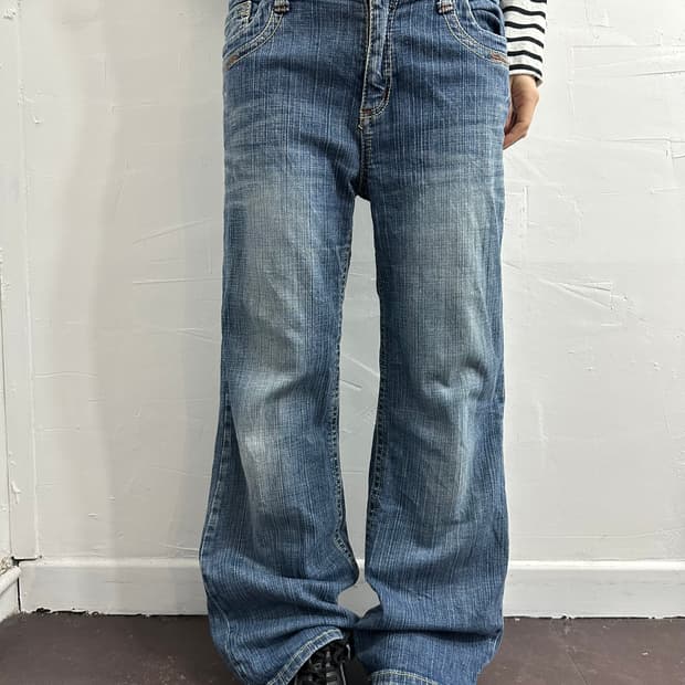 bootscut denim pants
