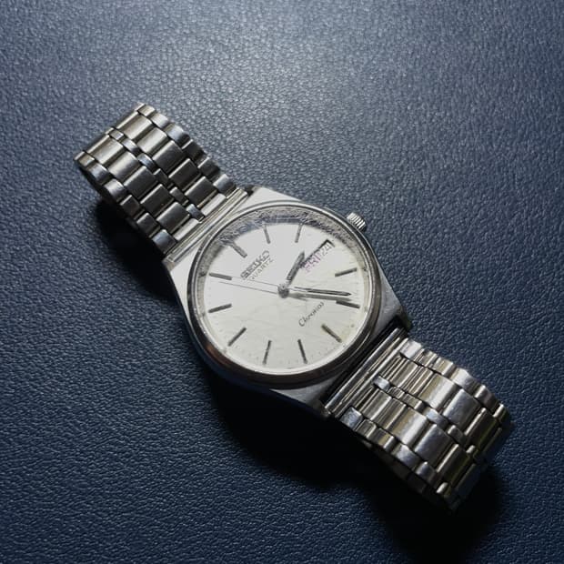 세이코 크로노스 쿼츠 메탈 시계