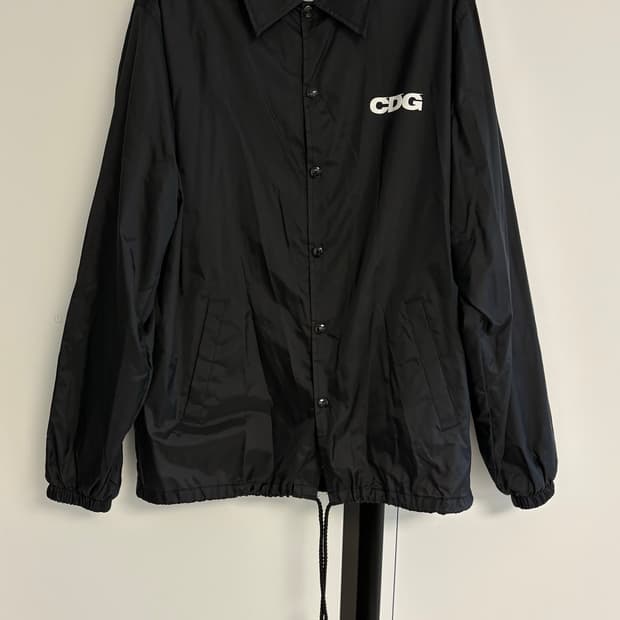 CDG 코치 자켓 블랙 M