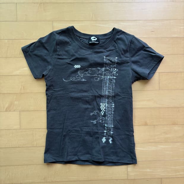 웰빙익스프레스 반팔 Hybrid Tattoo Tee Charcoal