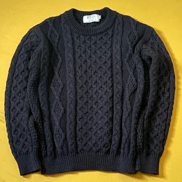 케리울른밀즈 꽈베기 니트 40