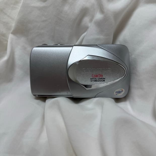 디지털 카메라 올림푸스 D580