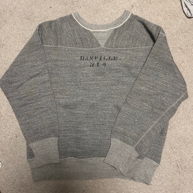 웨어하우스 스웻 401,403? 그레이 42사이즈