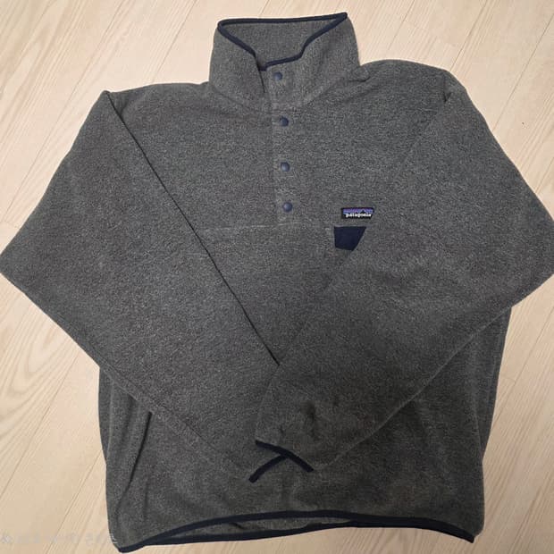 파타고니아 신칠라 라이트웨이트 니켈 블루 맨 L