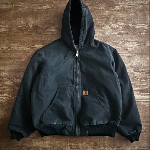 Carharrt j130 BLK L/R 황금사이즈 상태거의최상팝니다