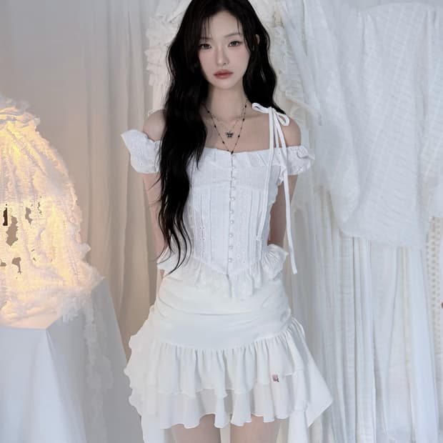 뉴얼린 Tutu Chiffon Winged Shirred Skirt판매