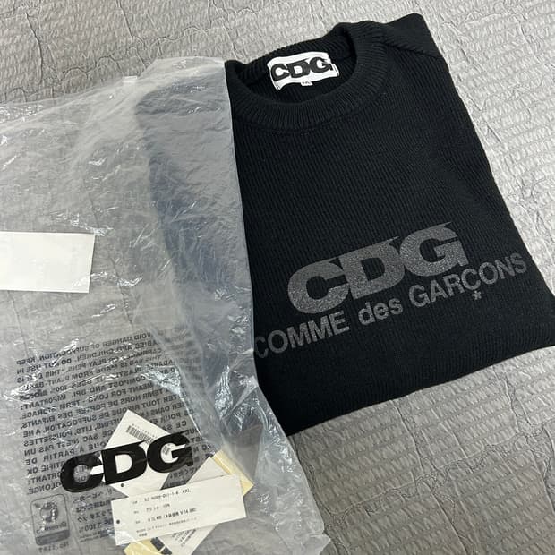 CDG 풀오버 니트