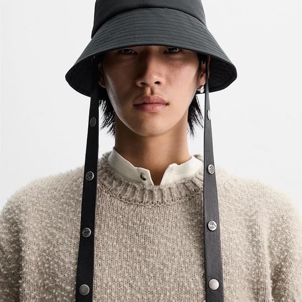 자라 나누시카 테크니컬 버킷햇 블랙