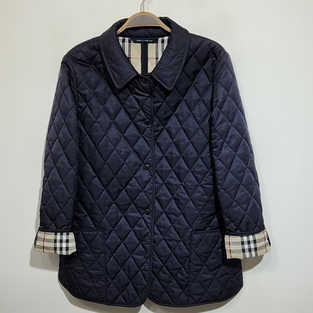 (L) 버버리 퀼팅자켓 네이비 누빔점퍼 안감 노바체크 영국판 