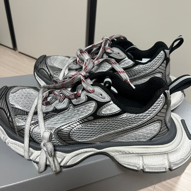 발렌시아가3xl그레이화이트레드42