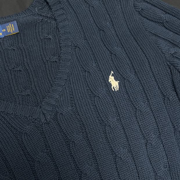 폴로 브이넥 니트 (네이비)
