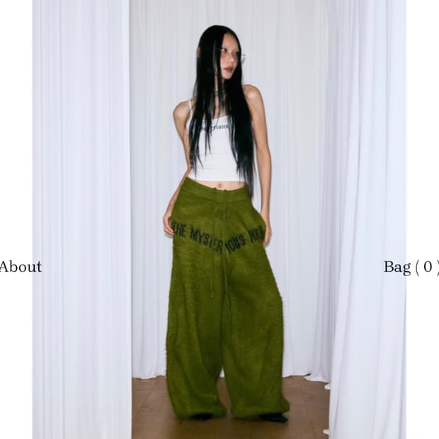 더미스테리어스호텔 니트바지