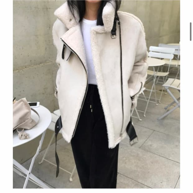 블랑 무스탕 양털 자켓