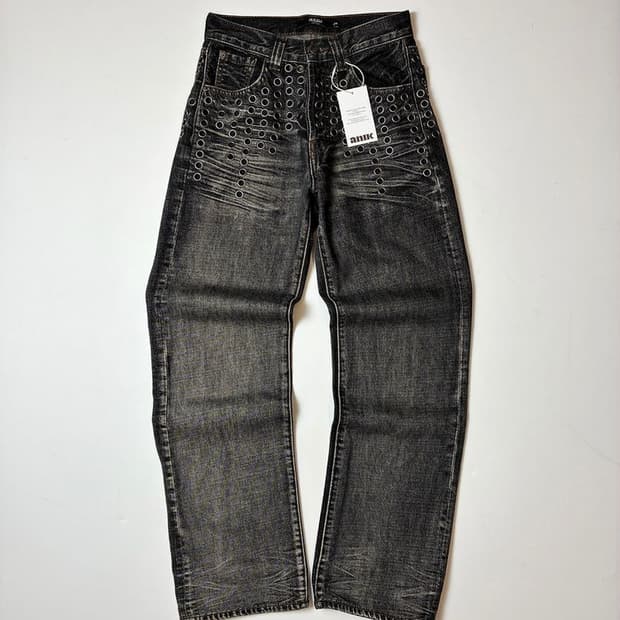 제이드런던 펑크 스터드 에이징 스트레이트 데님 팬츠 PN9147