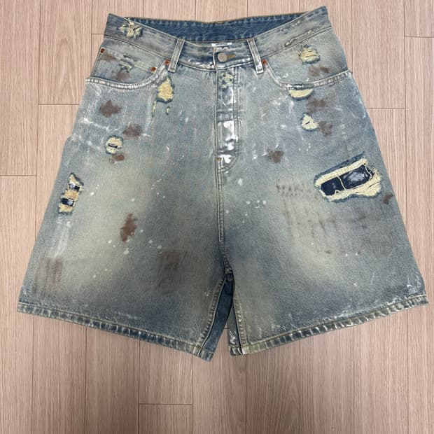 베트멍 Vetements 디스트레스드 데님 쇼츠 30