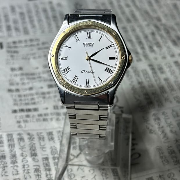 SEIKO quartz chronos