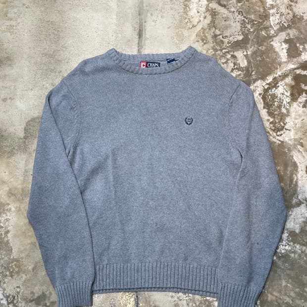 폴로챕스 클래식 그레이 니트 