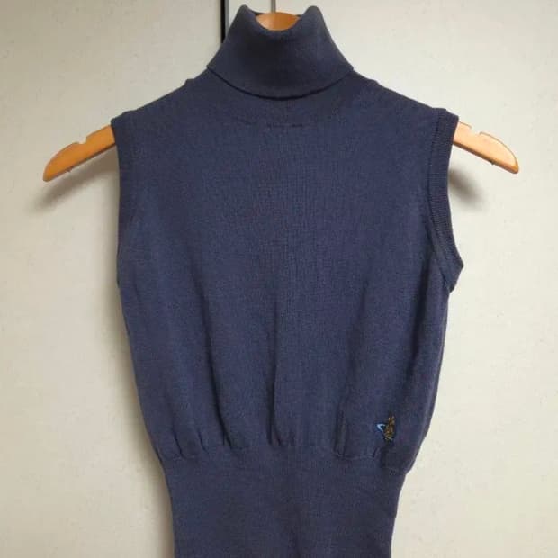 비비안웨스트우드 레드라벨 니트 조끼