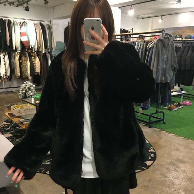 Gap 블랙 퍼자켓