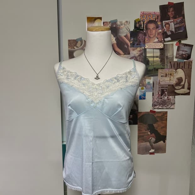 빈티지 하늘 레이스 슬리브리스