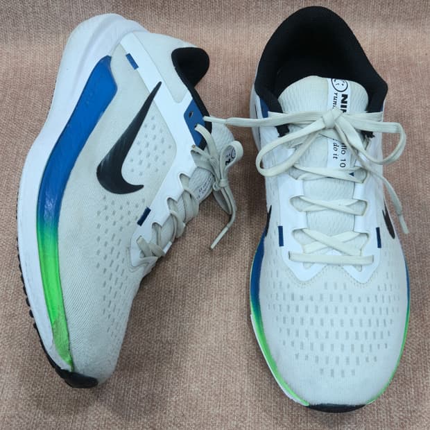 나이키 260mm- 에어 윈플로10 화이트 블랙 스타 블루 런닝화