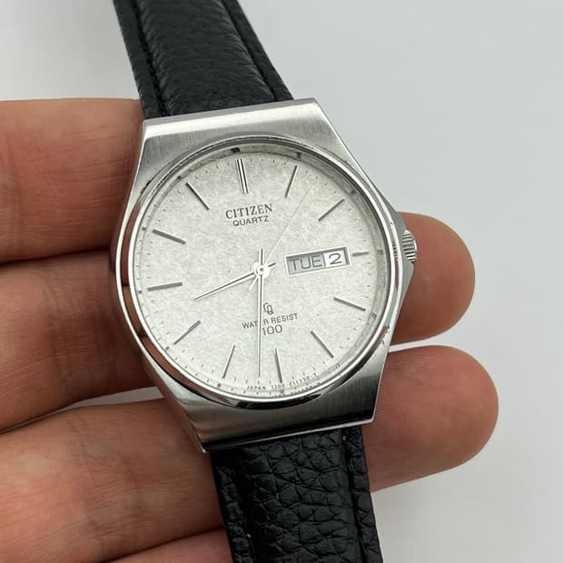 시티즌 남성용 빈티지 데이데이트