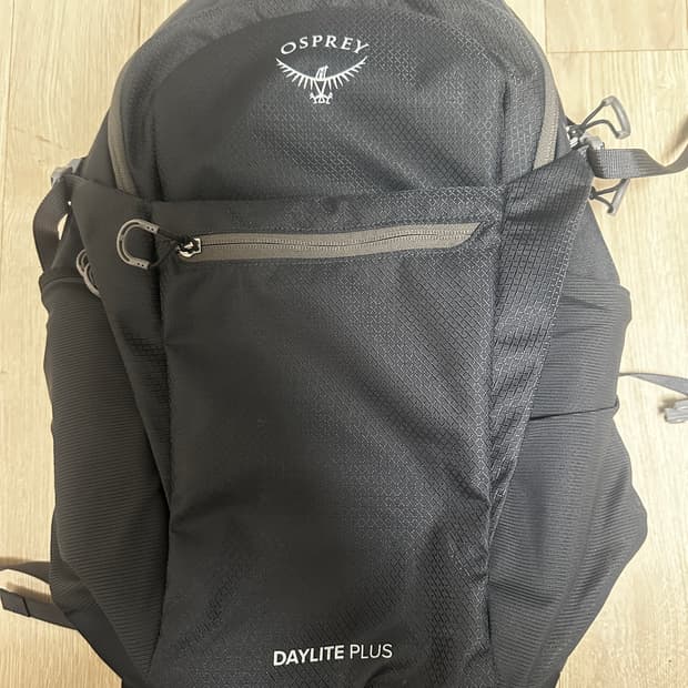 오스프리 데이라이트 플러스 백팩