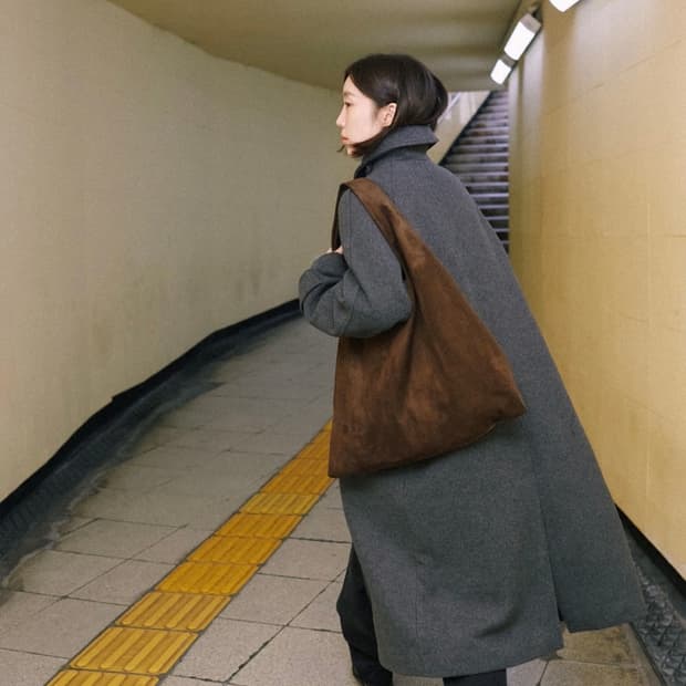 플로르 플라워 마켓백 슈드 다크 브라운