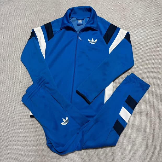 아디다스 오리지널 로고 트랙탑 셋업