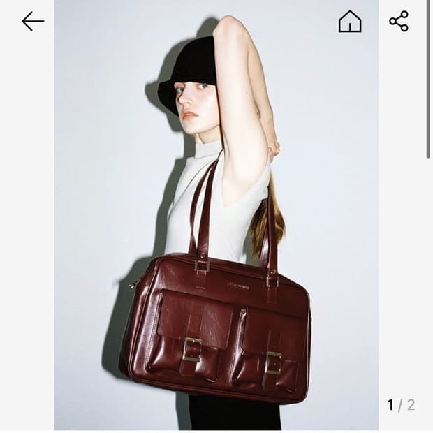 필인더블랭크 Trapezoid PK Shoulder Bag