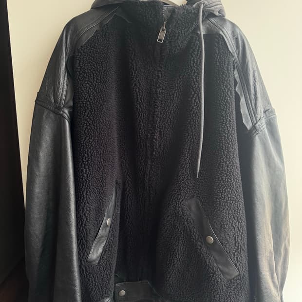 발렌시아가 컬리지 버팔로 후드자켓