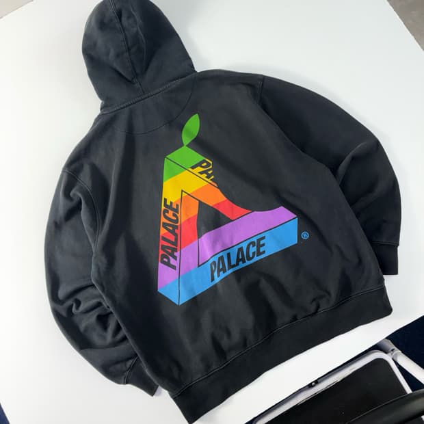Palace  팔라스 잡스월스 블랙 후드티 