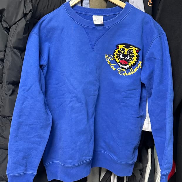 니들워크 호랑이 자수 맨투맨 스웻 38