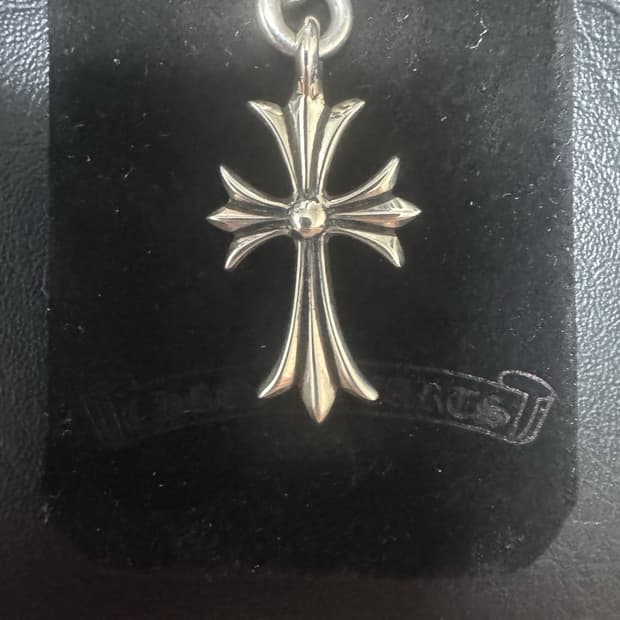 크롬하츠 원볼 타이니 1p 파베 다이아.