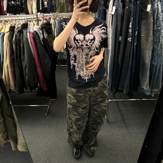 L)Silver Star 빈티지 Y2K 스컬 프린팅 브이넥 반팔