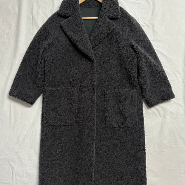 SOUP 양면 뽀글이 무스탕 코트 롱자켓