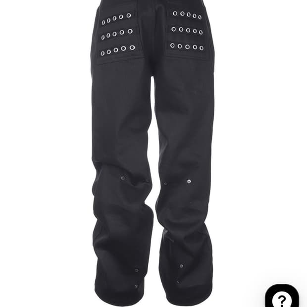 비엑세스 Eyelet Button Black Jeans 바지