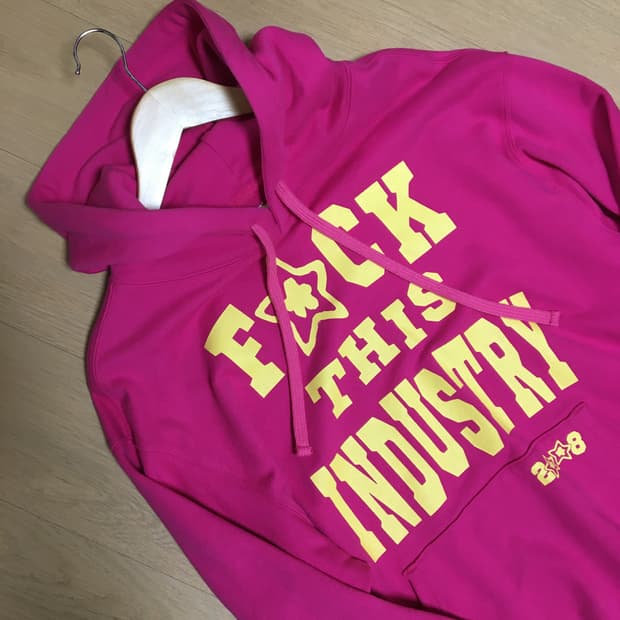 스타팀x퍽디스인더스트리 후드티