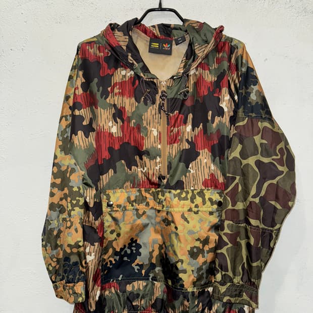 Adidas 아디다스 퍼렐 휴 카모 윈드브레이커