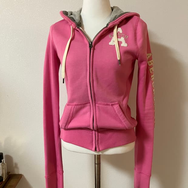 아베크롬비 핑크색 후드집업 y2k 딱붙핏 xs사이즈