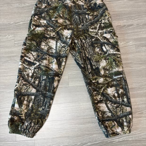 슈프림 폴라텍 팬츠 - 25FW