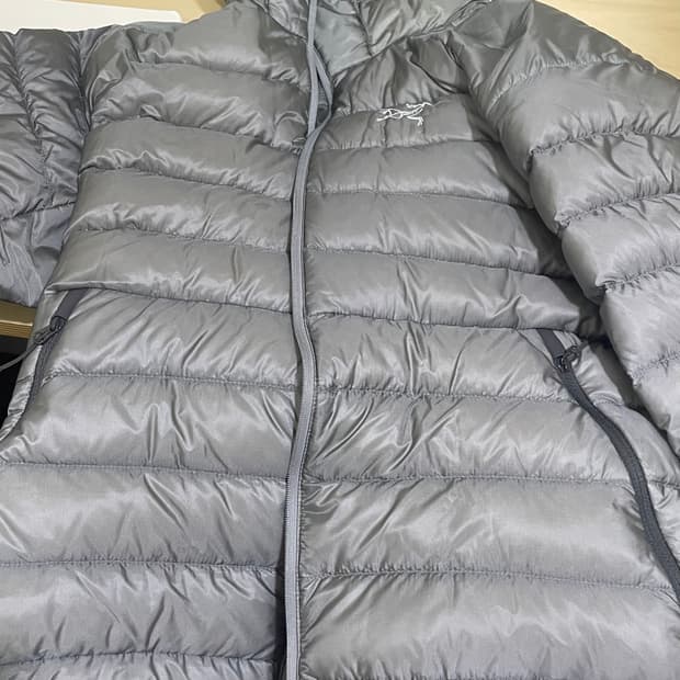 아크테릭스 세륨 그레이 m