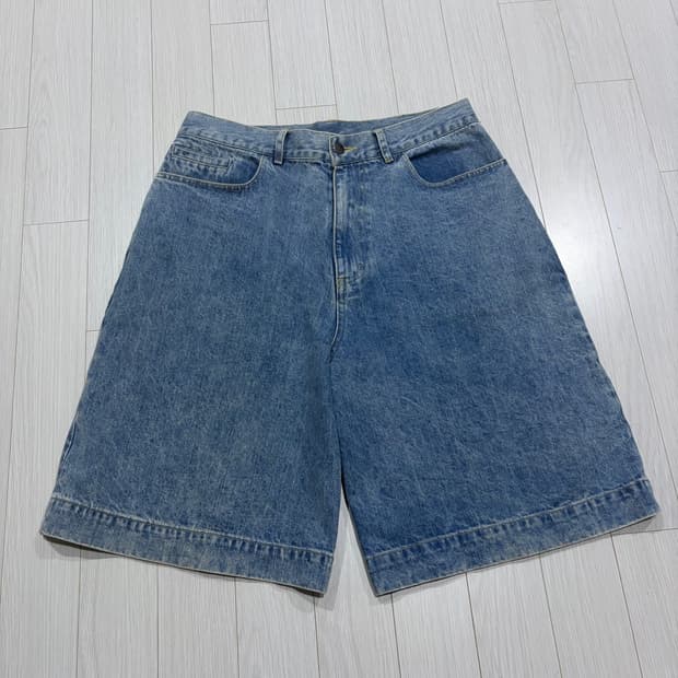 버뮤다 청 반바지