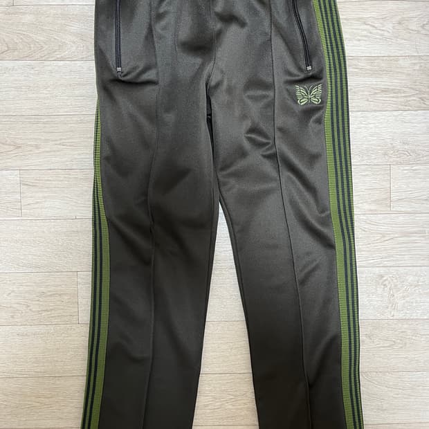 니들스 트랙팬츠