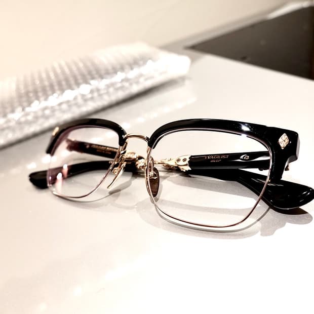 크롬하츠 에바질리스트 블랙/골드 안경