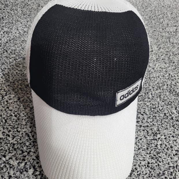 Adidas 메시 트러커 캡